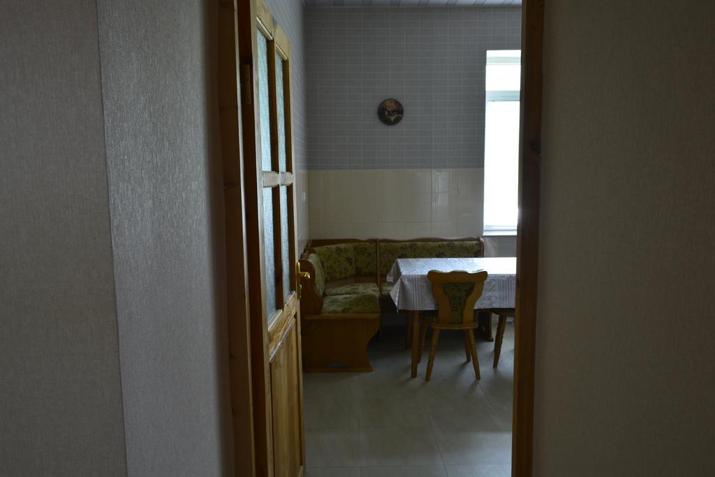 Hotel Zaza'S House Kazbegi Exterior foto