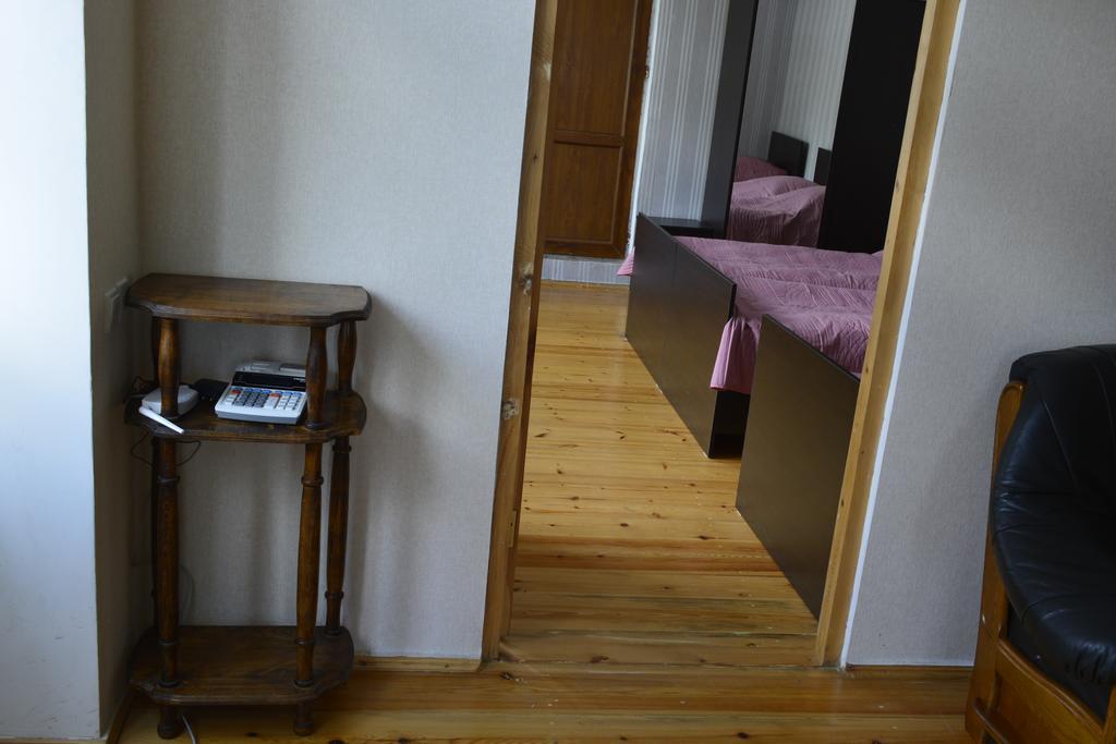 Hotel Zaza'S House Kazbegi Exterior foto