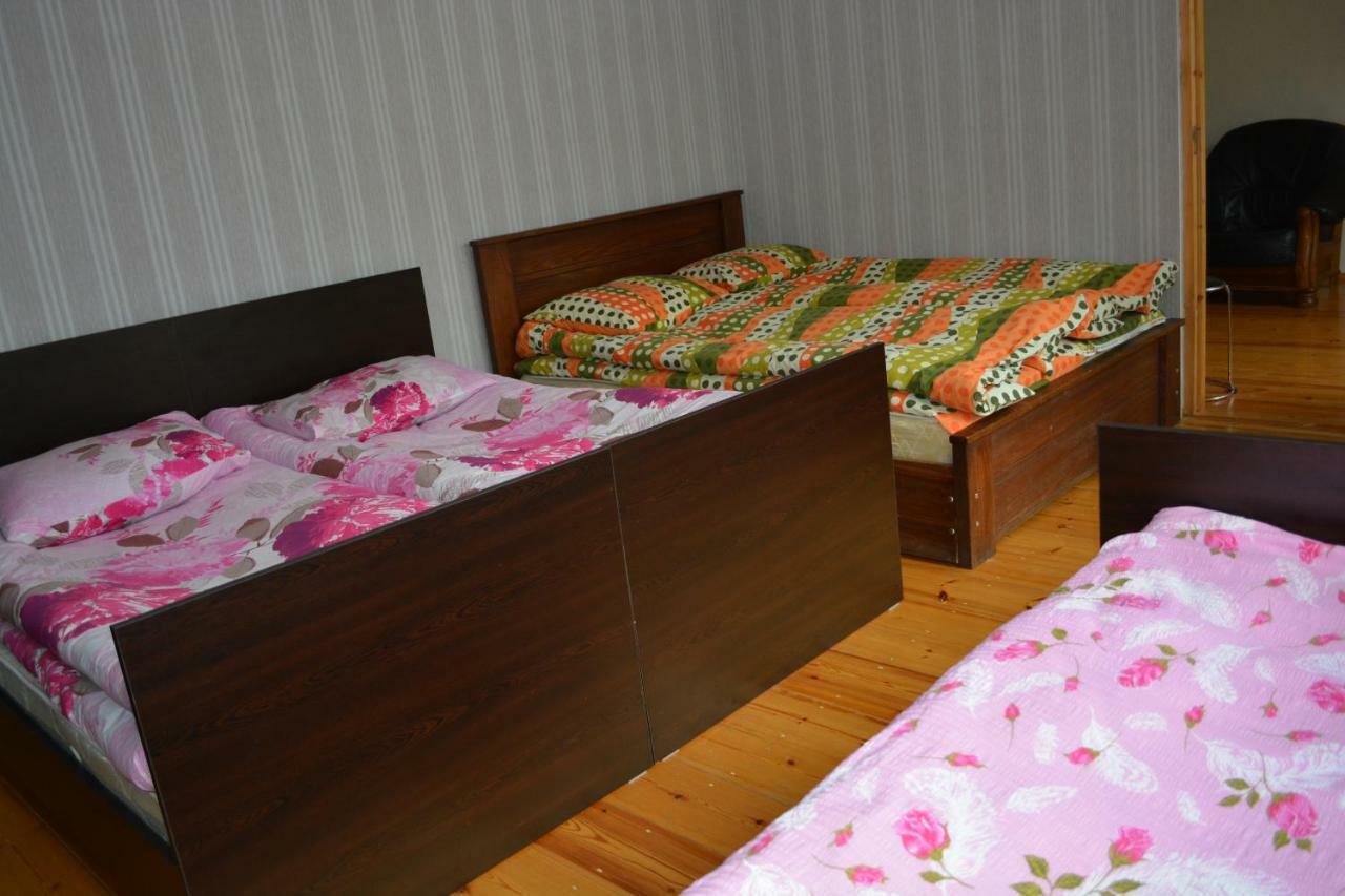 Hotel Zaza'S House Kazbegi Exterior foto
